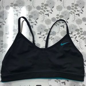 REVERSIBLE NIKE SPORTS BRA